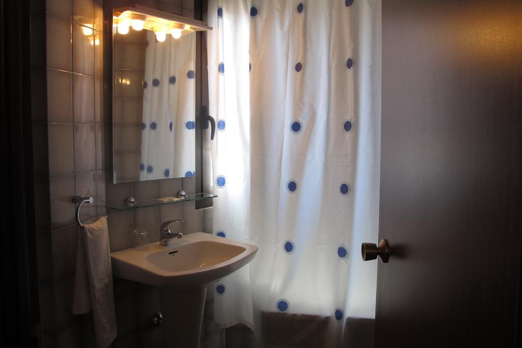 Hostal Casa Pepe Tauste Kamer foto