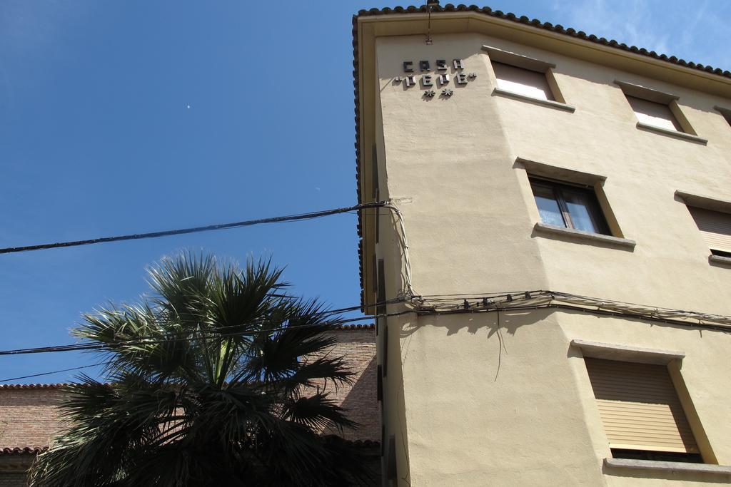 Hostal Casa Pepe Tauste Buitenkant foto